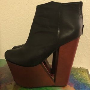 Size 6 black platform booties